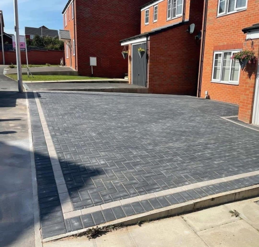 Block Paving Company Winsford 10 Medium