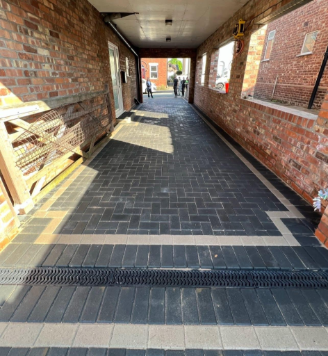 Block Paving Company Winsford 23 Medium