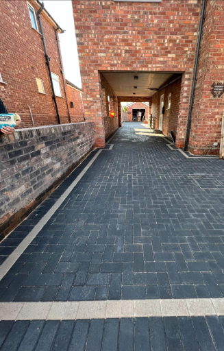 Block Paving Company Winsford 24 Medium