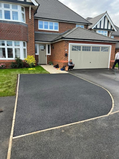 Driveway Company Winsford 22 Medium