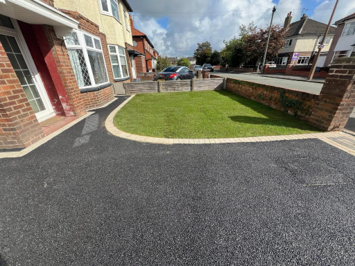 Driveway Company Winsford 6 Medium